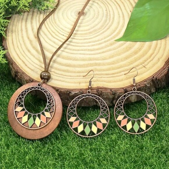 Necklace & Earrings 3pc Set Wood Leather Bronzed Dangle Boho Trendy Yoga Namaste - Picture 1 of 6